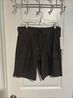 Athleta Women’s Olive Relaxed Drawstring Athletic Shorts